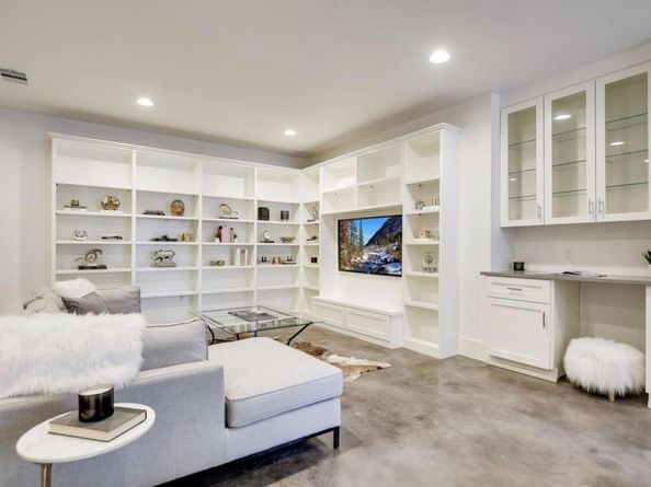 2000 Raleigh Ave, Austin TX 78703