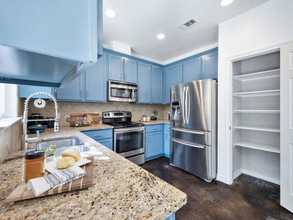 3407 Banton RD A, Austin TX 78722