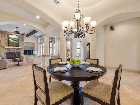117 Black Wolf RUN, Austin TX 78738