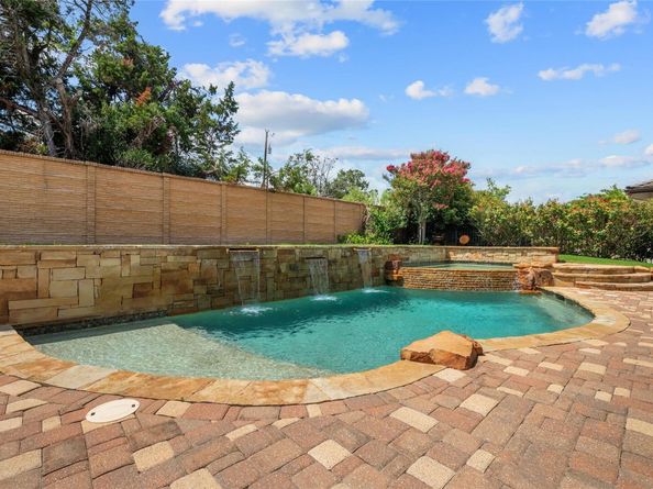 117 Black Wolf RUN, Austin TX 78738