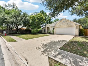 4306 S Summercrest LOOP