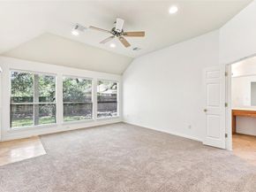 4306 S Summercrest LOOP, Round Rock TX 78681