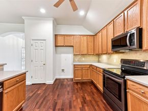 4306 S Summercrest LOOP, Round Rock TX 78681