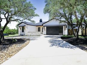 609 Cowal DR S, Briarcliff TX 78669