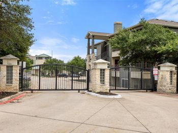 2320 Gracy Farms LN