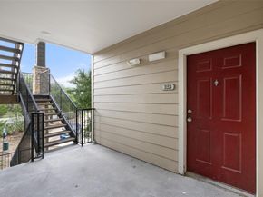 2320 Gracy Farms LN 323, Austin TX 78758
