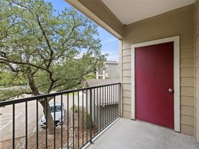 2320 Gracy Farms LN 323, Austin TX 78758