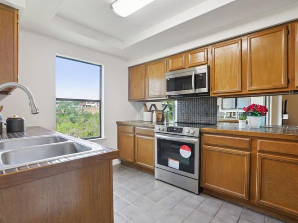 8200 Neely DR 251, Austin TX 78759