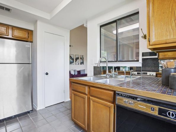 8200 Neely DR 251, Austin TX 78759