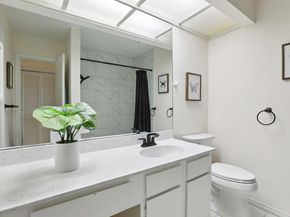 8200 Neely DR 251, Austin TX 78759
