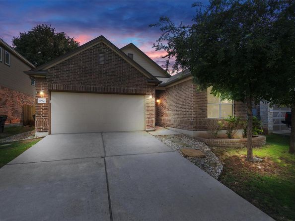 1032 Clove Hitch DR, Georgetown TX 78633