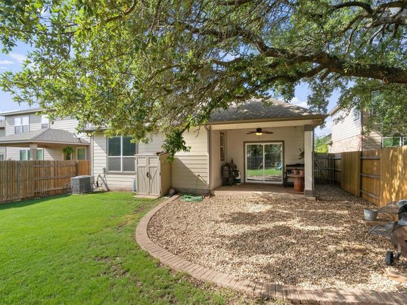 1032 Clove Hitch DR, Georgetown TX 78633