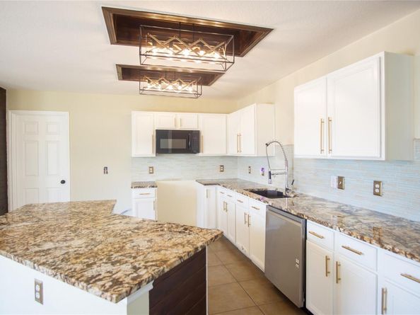 1112 Statler Bend DR, Pflugerville TX 78660