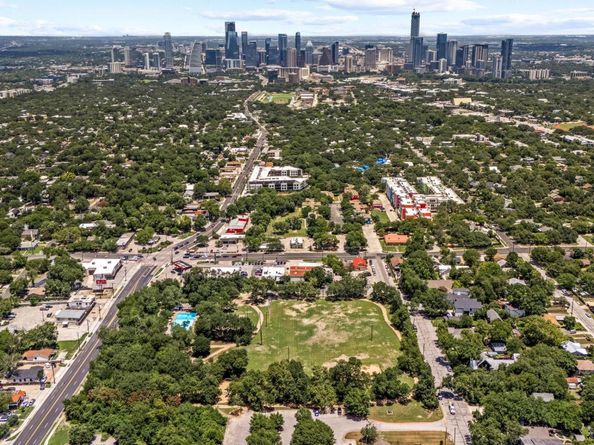 2701 Friar Tuck LN, Austin TX 78704