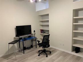 1728 Dapplegrey LN, Austin TX 78727