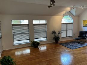 1728 Dapplegrey LN, Austin TX 78727
