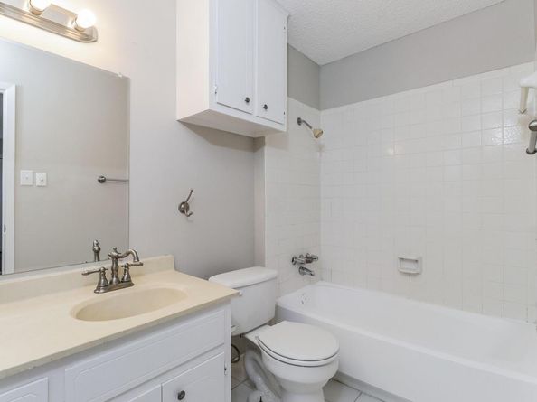 7301 Scenic Brook DR, Austin TX 78736