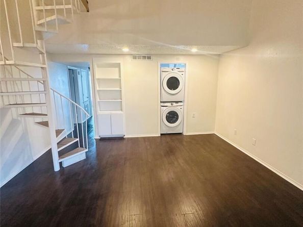 2401 Leon ST 307, Austin TX 78705