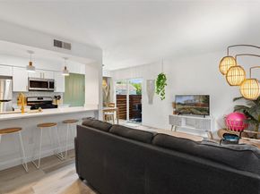 1307 Southport DR B, Austin TX 78704