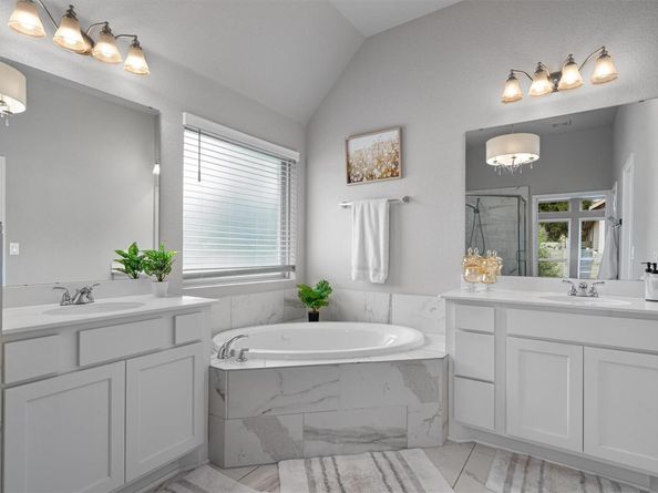 100 Indian Paintbrush TRL, Georgetown TX 78628