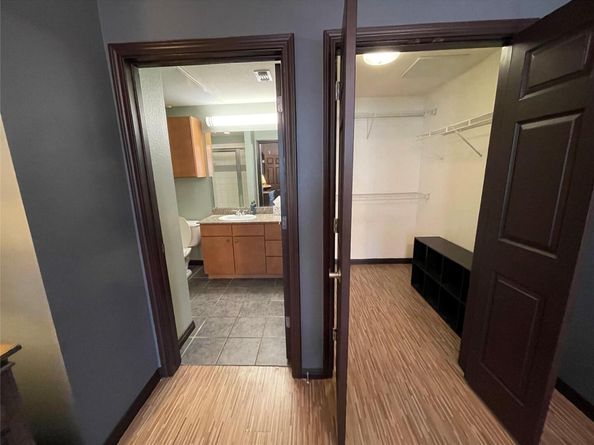 2502 Leon ST 505, Austin TX 78705