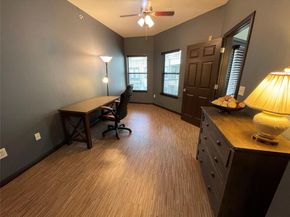 2502 Leon ST 505, Austin TX 78705