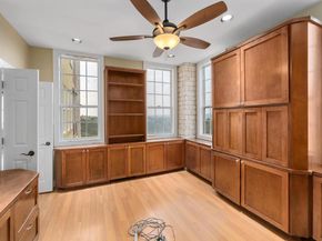 104 S Weston LN, Austin TX 78733