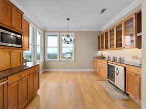 104 S Weston LN, Austin TX 78733