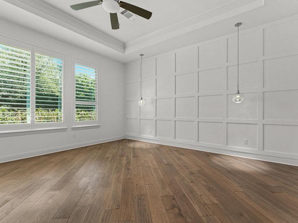 406 Woodside TER, Austin TX 78738