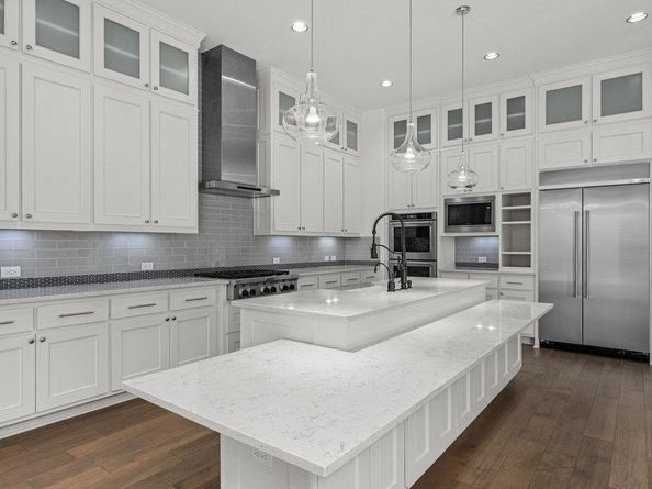 406 Woodside TER, Austin TX 78738