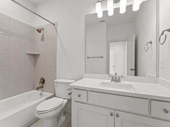 406 Woodside TER, Austin TX 78738
