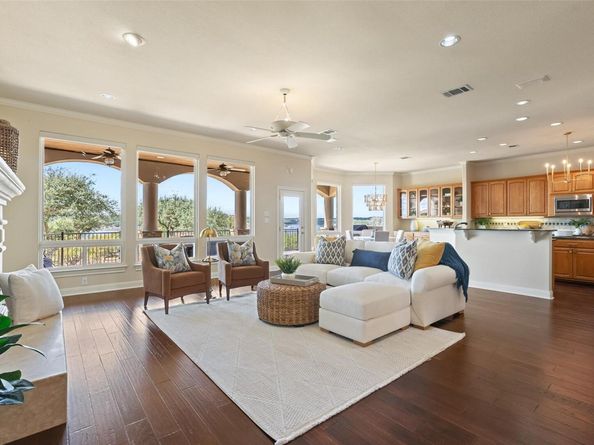 316 Lakefront DR, Point Venture TX 78645