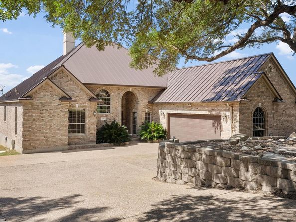 316 Lakefront DR, Point Venture TX 78645