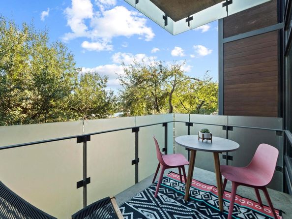 1401 Eva ST 204, Austin TX 78704