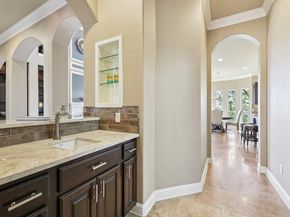 413 Horseback HOLW, Austin TX 78732