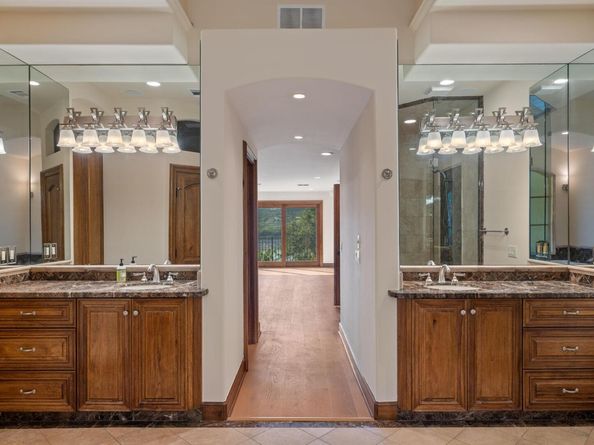 8140 Joy RD, Volente TX 78641