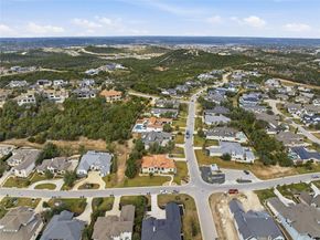321 Sweet Grass LN, Lakeway TX 78738