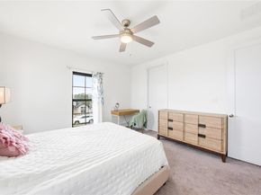 321 Sweet Grass LN, Lakeway TX 78738