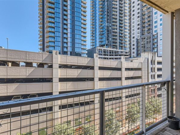 54 Rainey ST 713, Austin TX 78701