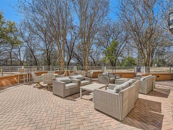 54 Rainey ST 713, Austin TX 78701