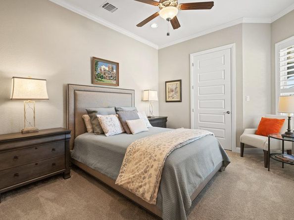 112 Charmstone LN, Georgetown TX 78628