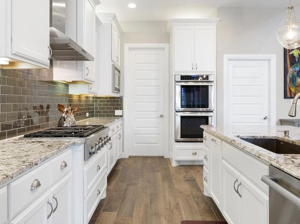 112 Charmstone LN, Georgetown TX 78628