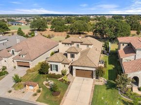 112 Charmstone LN, Georgetown TX 78628