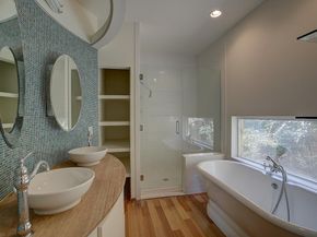 1607 S Elm ST, Georgetown TX 78626