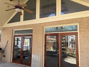 1607 S Elm ST, Georgetown TX 78626