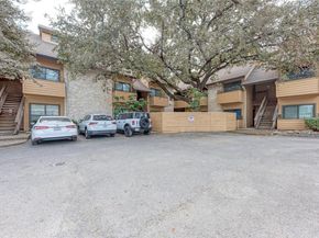 2714 Nueces ST 108, Austin TX 78705