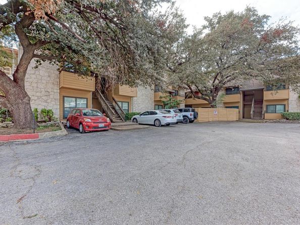 2714 Nueces ST 108, Austin TX 78705