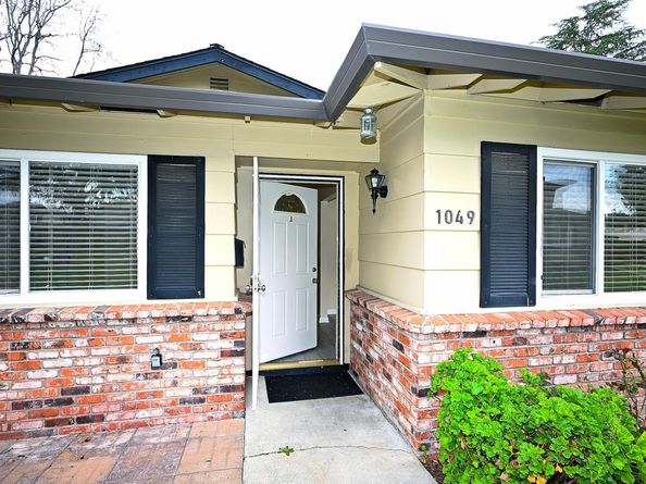 1049 Mohr Lane A, Concord CA 94518