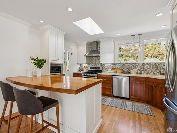 796 Alta Vista Drive, Pacifica CA 94044