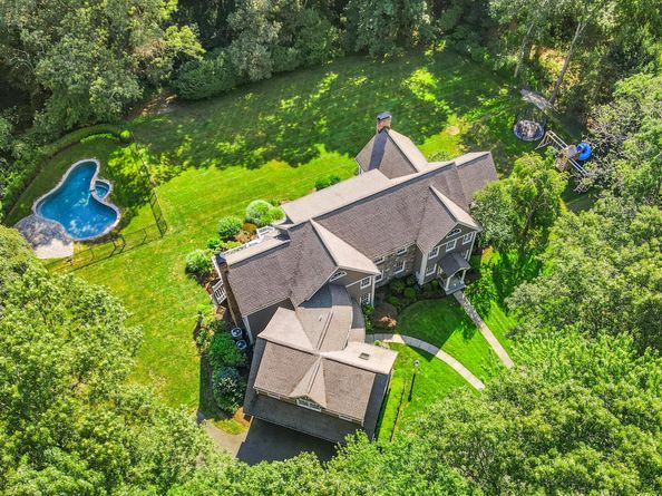 125 Middlebrook Farm Road, Wilton CT 06897